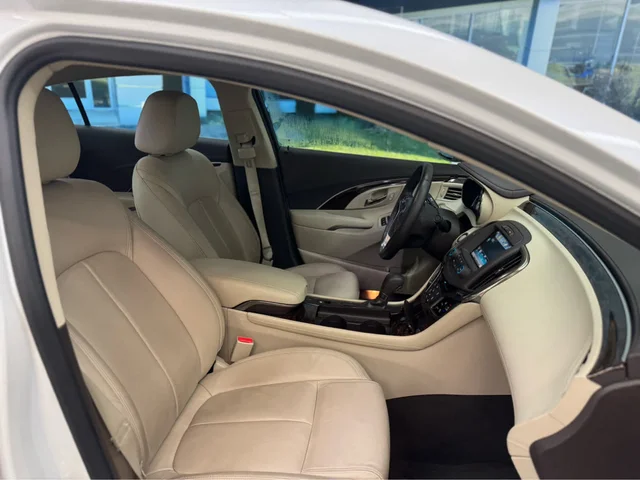 SEMINUEVOS BUICK Lacrosse a Estados en autogozo