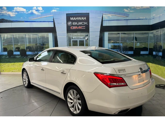 SEMINUEVOS BUICK Lacrosse a Estados en autogozo