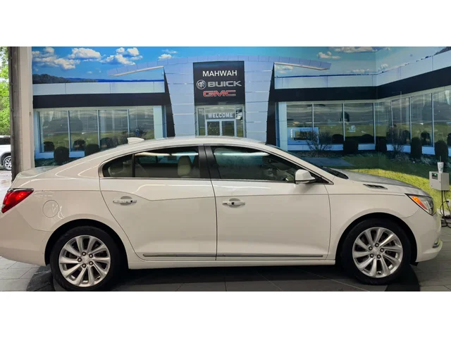 SEMINUEVOS BUICK Lacrosse a Estados en autogozo