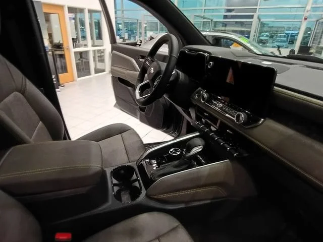 Nuevos CHEVROLET COLORADO à Estados chez autogozo