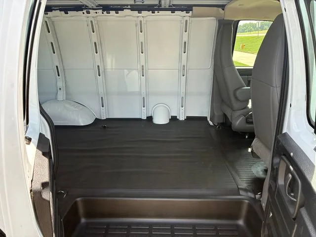Nuevos CHEVROLET EXPRESS CARGO à Estados chez autogozo
