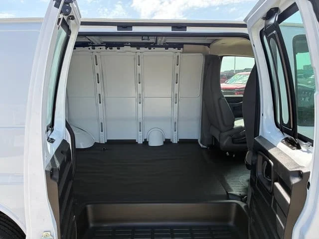 Nuevos CHEVROLET EXPRESS CARGO à Estados chez autogozo