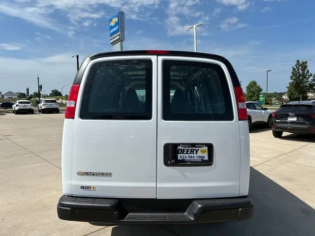 Nuevos CHEVROLET EXPRESS CARGO à Estados chez autogozo
