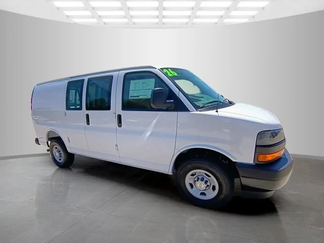 Nuevos CHEVROLET EXPRESS CARGO à Estados chez autogozo