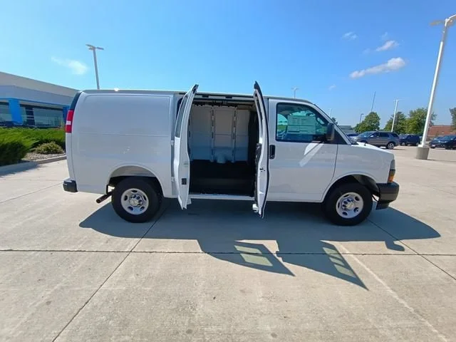 Nuevos CHEVROLET EXPRESS CARGO à Estados chez autogozo