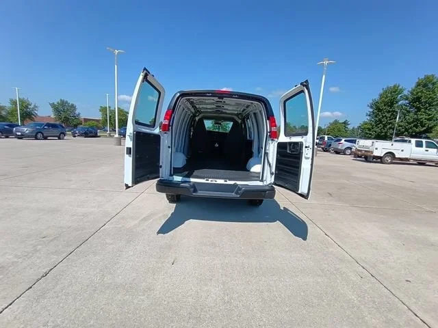 Nuevos CHEVROLET EXPRESS CARGO à Estados chez autogozo