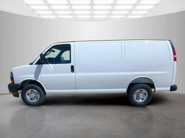 Nuevos CHEVROLET EXPRESS CARGO à Estados chez autogozo