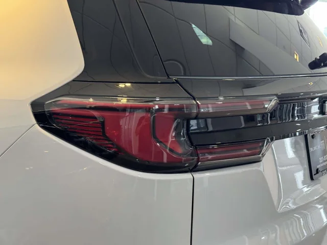 Nuevos GMC ACADIA à Estados chez autogozo