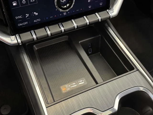 Nuevos GMC ACADIA à Estados chez autogozo