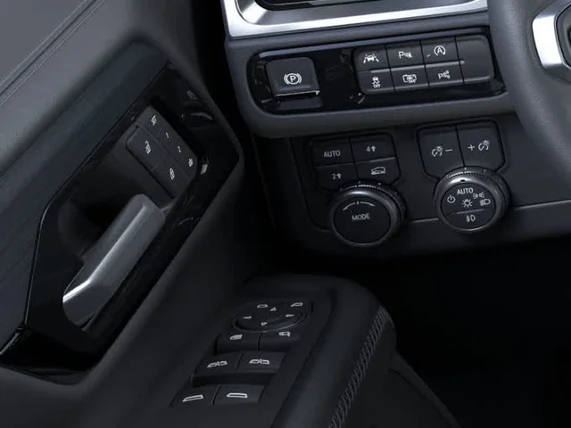 Nuevos GMC YUKON XL à Estados chez autogozo