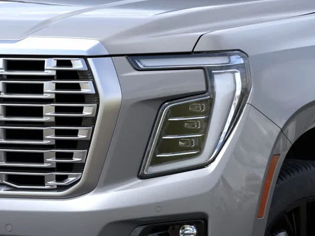 Nuevos GMC YUKON XL à Estados chez autogozo