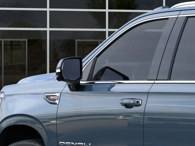 Nuevos GMC YUKON XL à Estados chez autogozo
