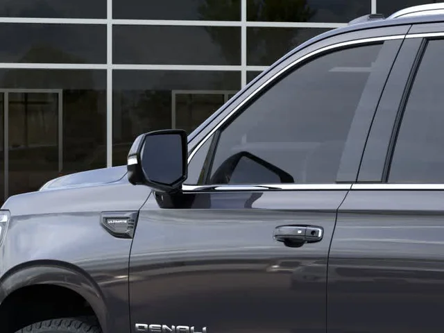 Nuevos GMC YUKON XL à Estados chez autogozo