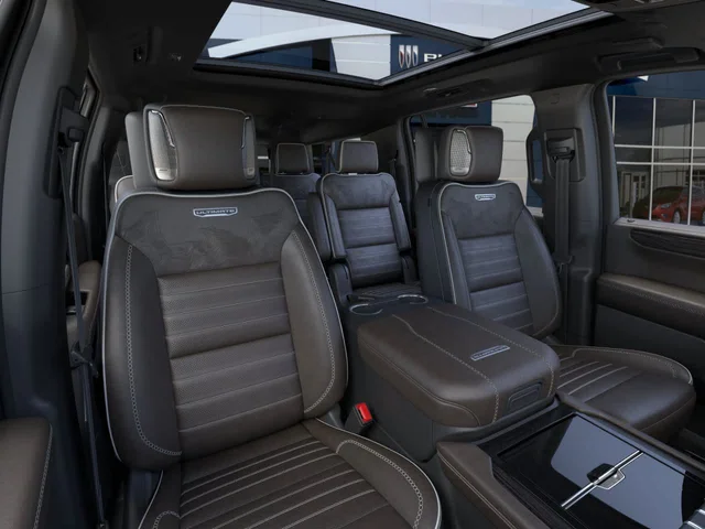 Nuevos GMC YUKON XL à Estados chez autogozo