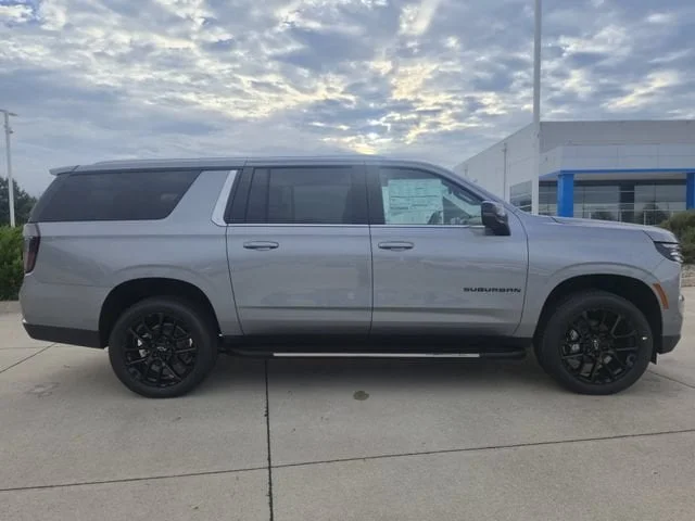 Nuevos CHEVROLET SUBURBAN à Estados chez autogozo