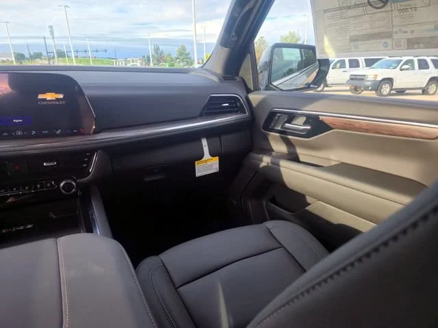 Nuevos CHEVROLET SUBURBAN à Estados chez autogozo