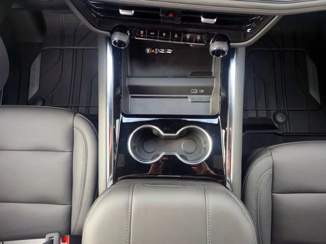 Nuevos CHEVROLET SUBURBAN à Estados chez autogozo