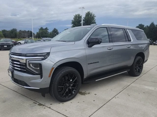 Nuevos CHEVROLET SUBURBAN à Estados chez autogozo