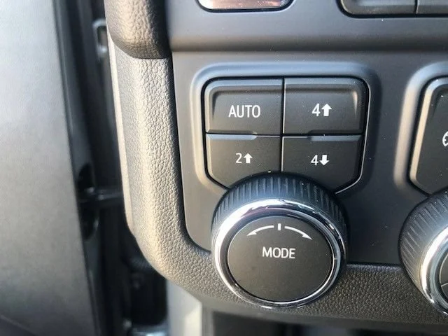 Nuevos CHEVROLET SUBURBAN à Estados chez autogozo
