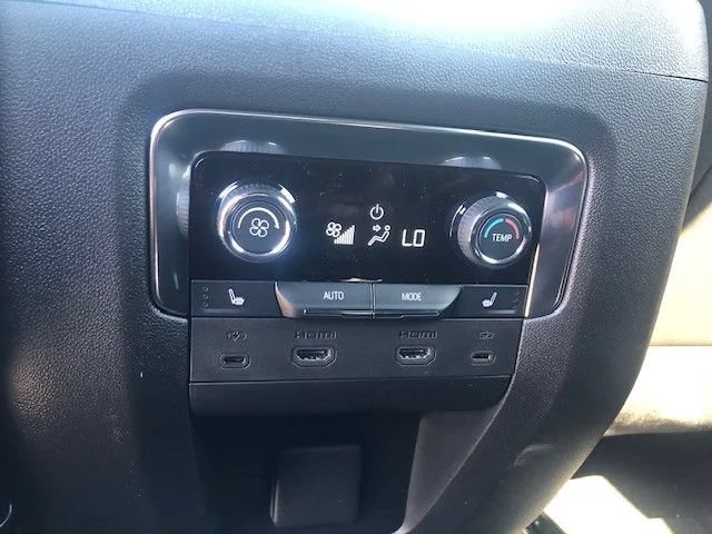 Nuevos CHEVROLET SUBURBAN à Estados chez autogozo