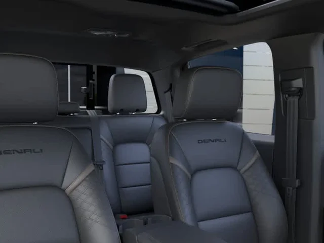 Nuevos GMC CANYON à Estados chez autogozo