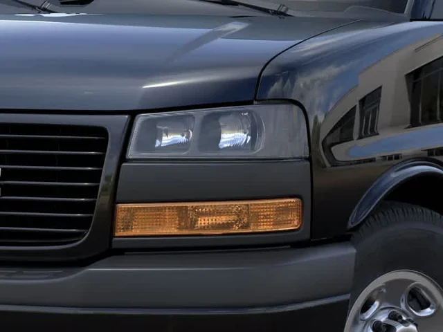 Nuevos GMC SAVANA CARGO à Estados chez autogozo