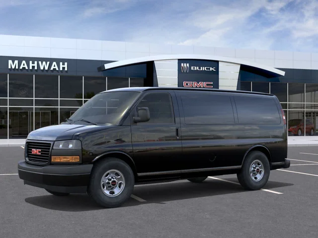Nuevos GMC SAVANA CARGO à Estados chez autogozo
