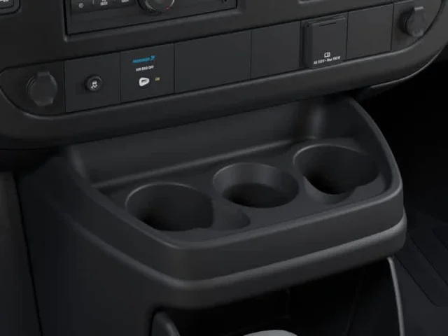 Nuevos GMC SAVANA CARGO à Estados chez autogozo