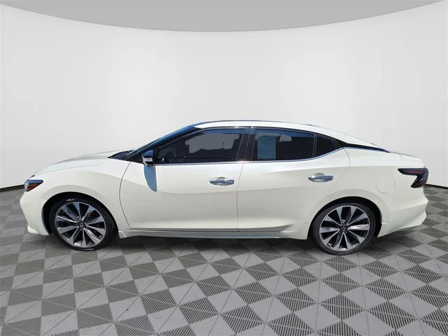 SEMINUEVOS NISSAN Maxima at  Reading in Piazza Acura of Reading