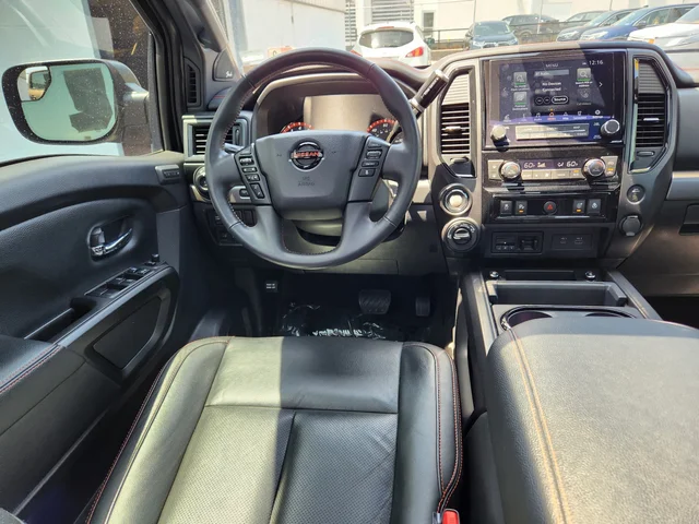 SEMINUEVOS NISSAN Titan at  Reading in Piazza Acura of Reading