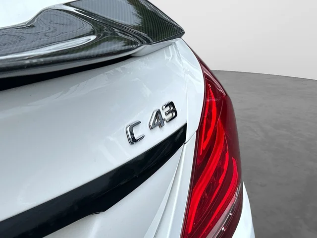 SEMINUEVOS MERCEDES-BENZ AMG C 43 a Estados en autogozo
