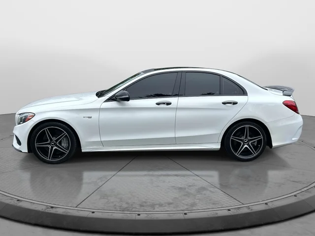 SEMINUEVOS MERCEDES-BENZ AMG C 43 a Estados en autogozo