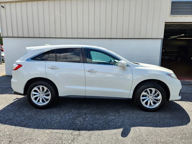 SEMINUEVOS Acura RDX at Reading  in Piazza Honda of Reading
