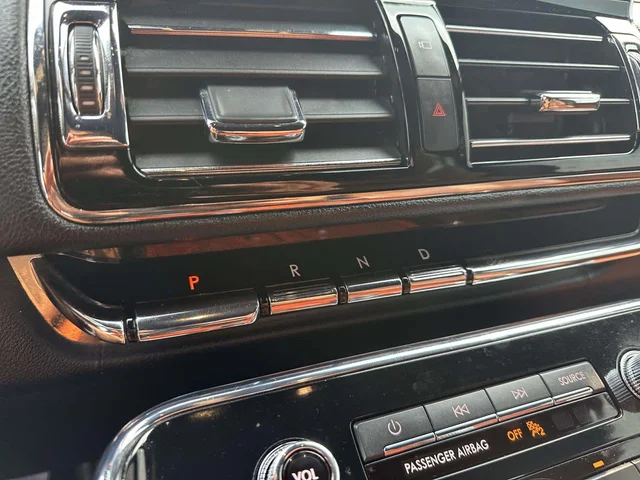 SEMINUEVOS LINCOLN Navigator a Estados en autogozo
