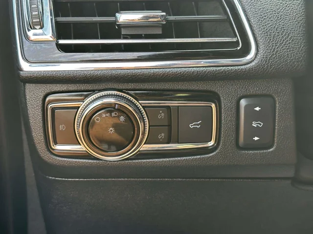 SEMINUEVOS LINCOLN Navigator a Estados en autogozo