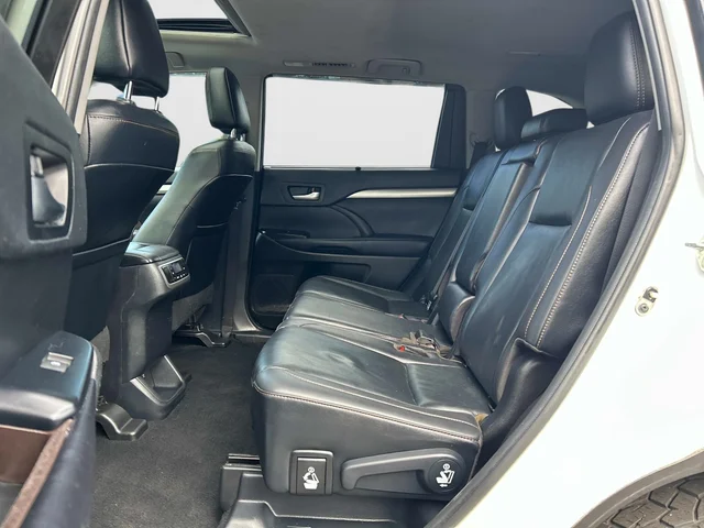 SEMINUEVOS TOYOTA Highlander a Estados en autogozo