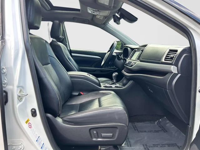 SEMINUEVOS TOYOTA Highlander a Estados en autogozo
