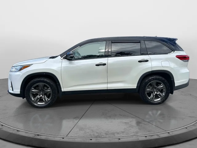 SEMINUEVOS TOYOTA Highlander a Estados en autogozo
