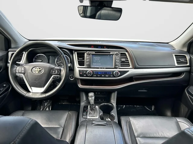 SEMINUEVOS TOYOTA Highlander a Estados en autogozo