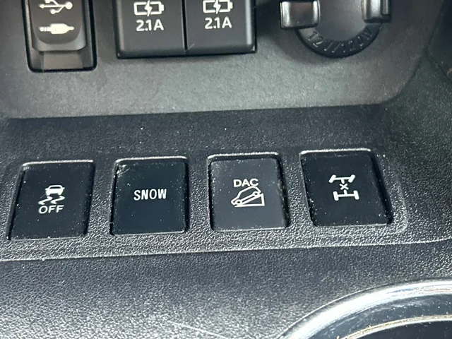 SEMINUEVOS TOYOTA Highlander a Estados en autogozo