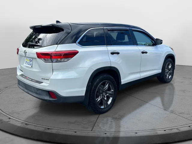 SEMINUEVOS TOYOTA Highlander a Estados en autogozo