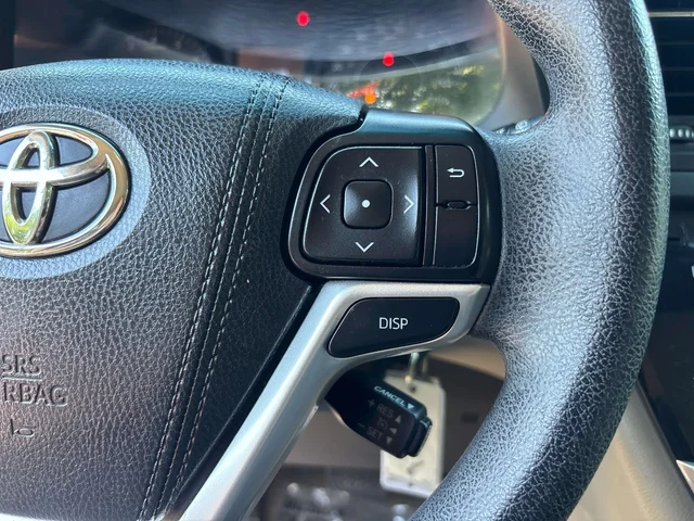 SEMINUEVOS TOYOTA Sienna a Estados en autogozo