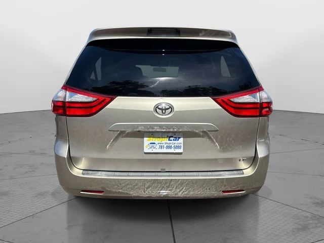 SEMINUEVOS TOYOTA Sienna a Estados en autogozo