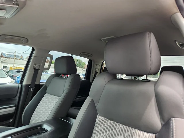 SEMINUEVOS TOYOTA Tundra 4WD a Estados en autogozo