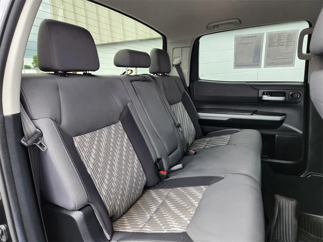 SEMINUEVOS TOYOTA Tundra 4WD a Estados en autogozo