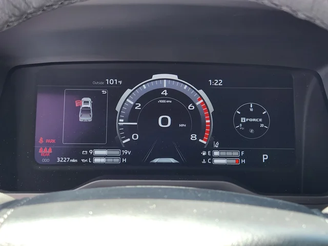 SEMINUEVOS TOYOTA Tundra 4WD a Estados en autogozo