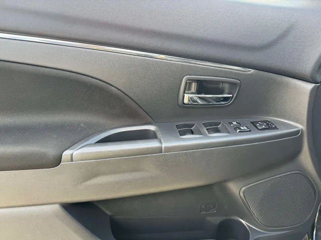 SEMINUEVOS MITSUBISHI Outlander Sport a Estados en autogozo