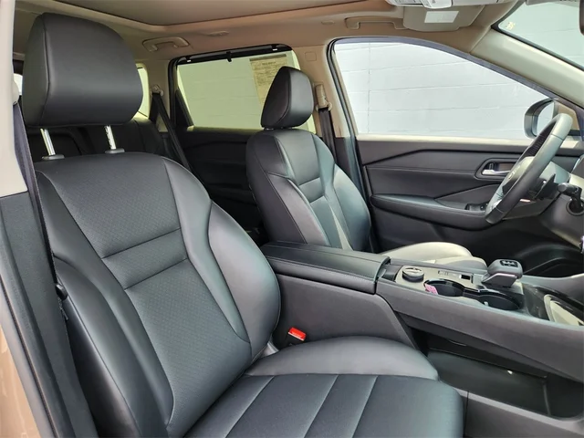 SEMINUEVOS NISSAN Rogue at  Reading in Piazza Acura of Reading