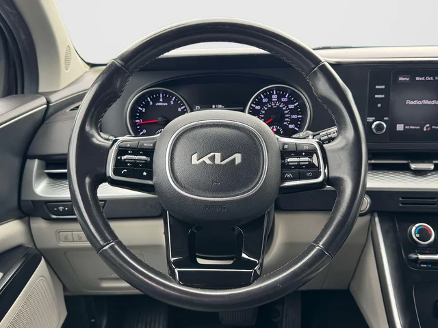 SEMINUEVOS KIA Carnival a Estados en autogozo