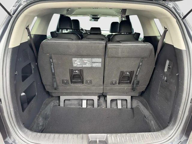 SEMINUEVOS KIA Carnival a Estados en autogozo
